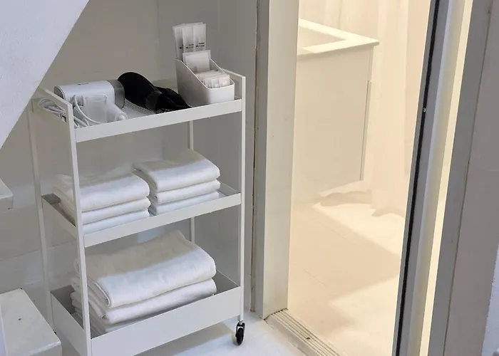 Apartment Velin Banthatthong - Entire House With 2 Bedrooms Near Siam