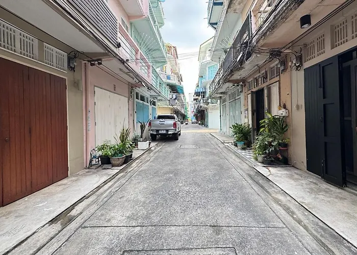 Velin Banthatthong - Entire House With 2 Bedrooms Near Siam *