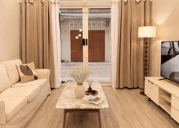 Velin Banthatthong - Entire House With 2 Bedrooms Near Siam Apartment *